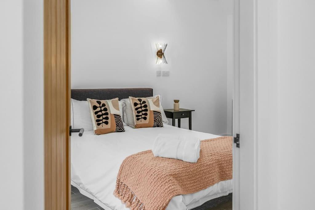 Luxury Riverside Retreat Broughton  Buitenkant foto